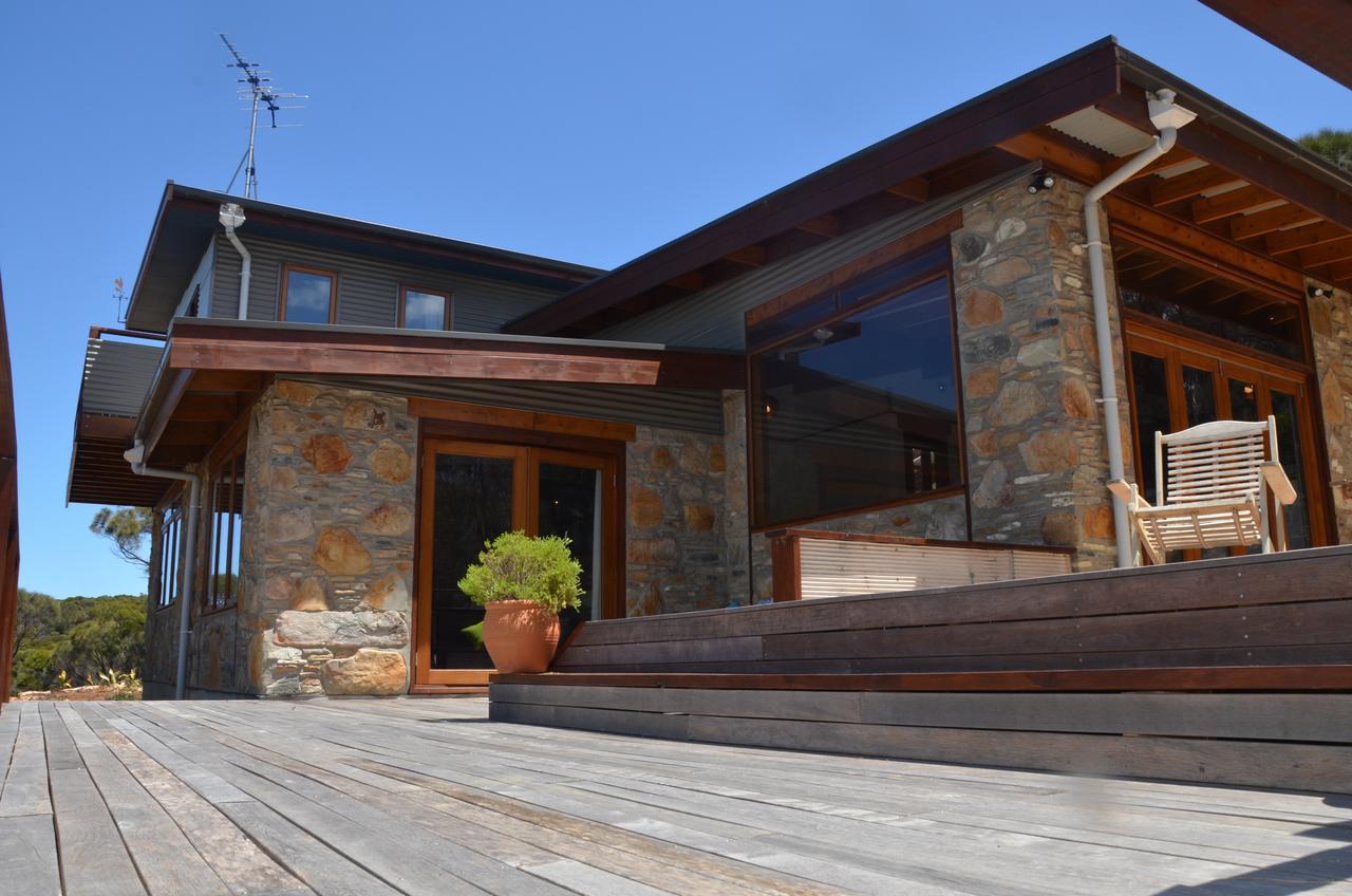 Of Stone & Wood Guesthouse Muston Luaran gambar